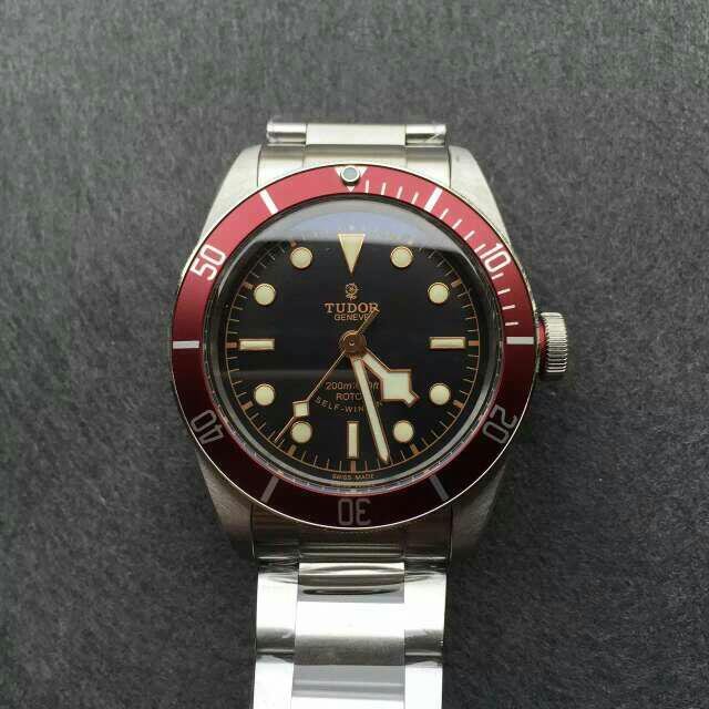 Tudor 79220R Kırmızı Bezel