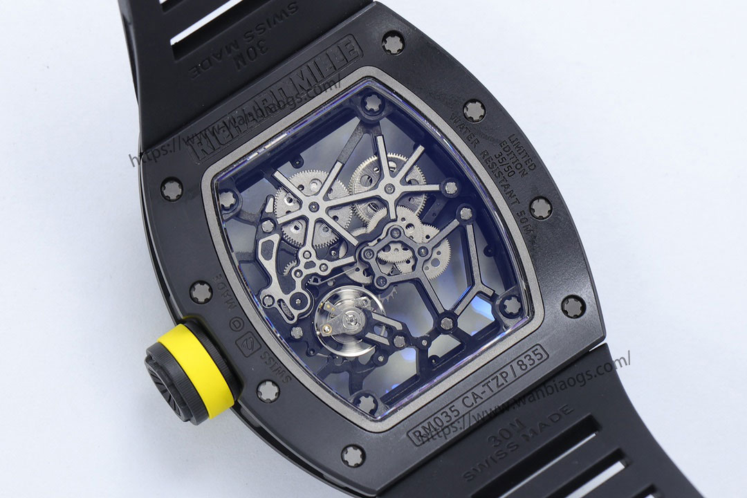 ZF 2025 iddialı yapımı: Pazarın en üst donanımlı 2025 versiyonu geliyor — Richard Mille erkek serisi RM035 «Büyük Boğa», üst düzey saatçilik işçiliğiyle bilekteki sanatı yeniden yorumluyor! — 7. fotoğraf