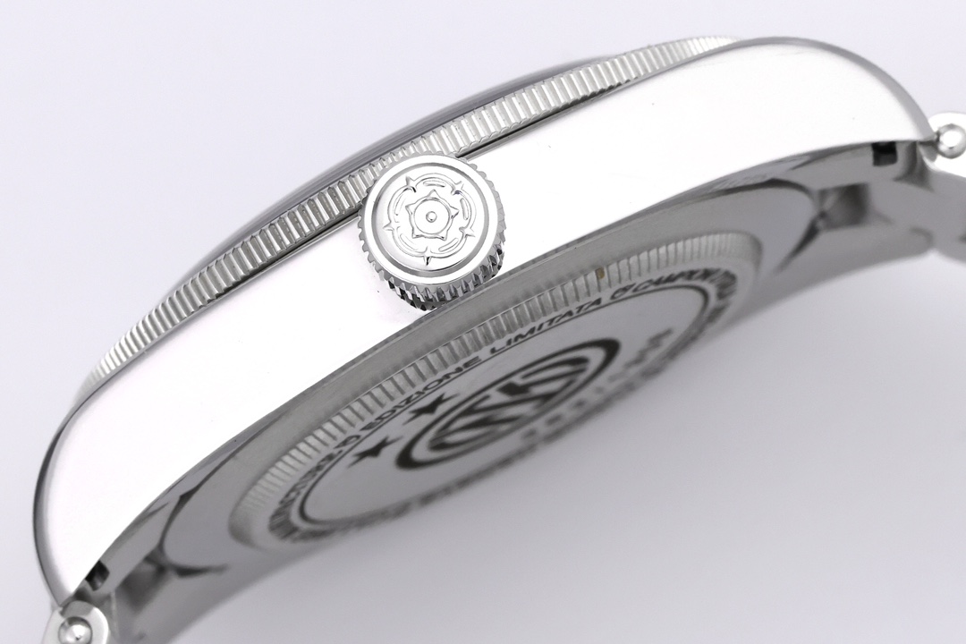 ZF 2025 Öne Çıkan Öneri | Tudor Black Bay 58 "INTER" Sınırlı Sayı: Bilekte Mavi-Siyah Efsaneye Saygı — 6. fotoğraf