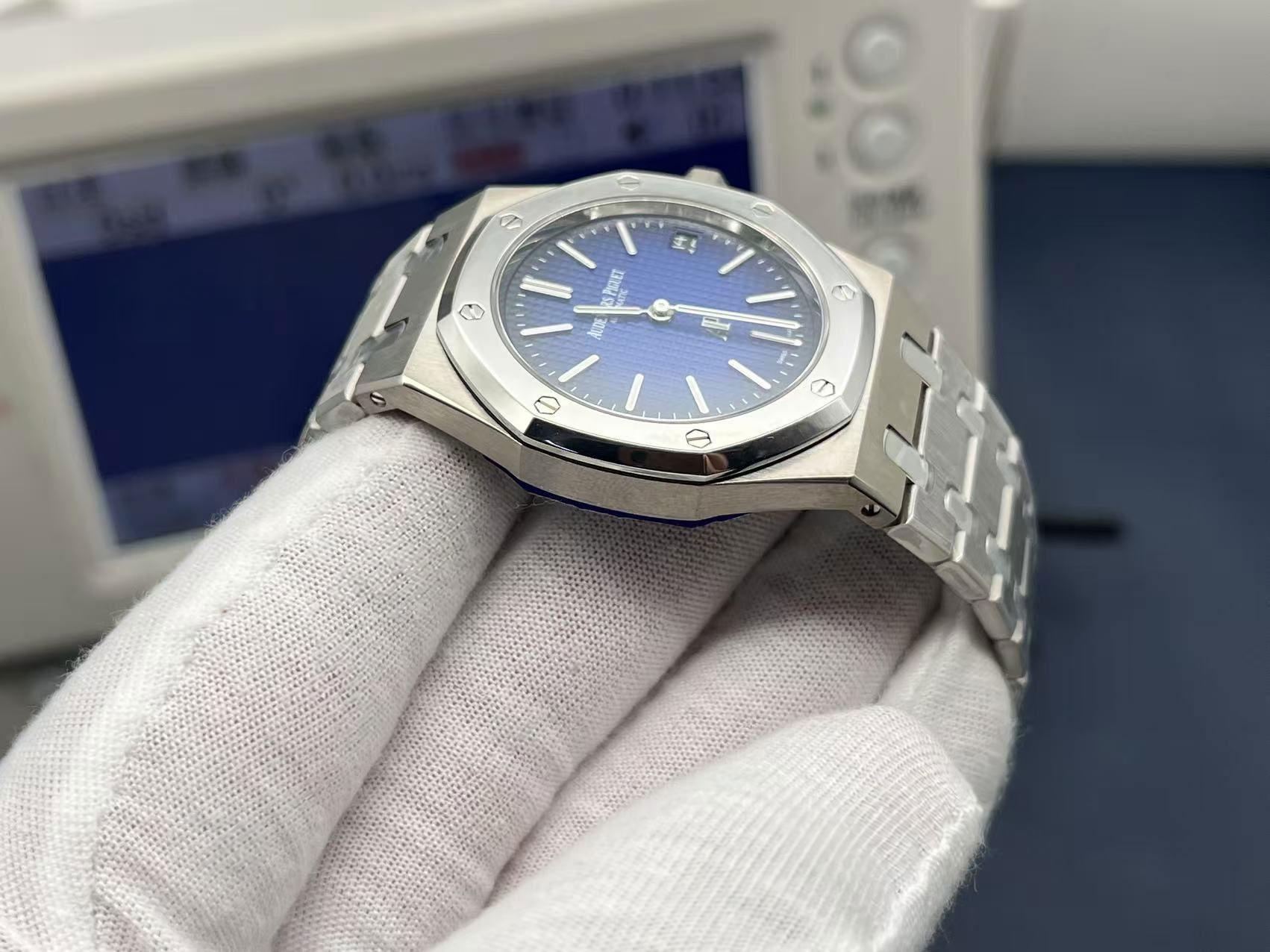 ZF 2025'in zirve eseri | AP15202IP titanyum versiyonu inceliğe dair tüm hayallerinizi altüst ediyor — 6. fotoğraf