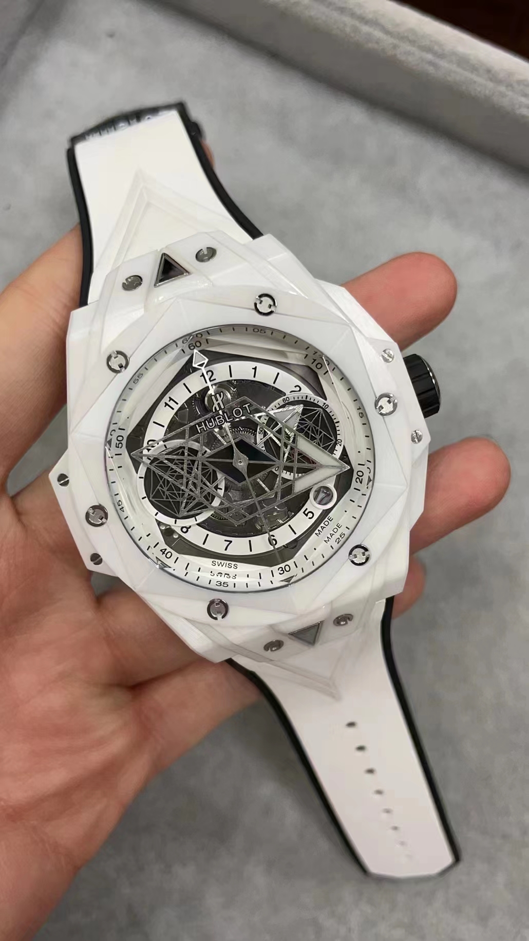 Replika Hublot Sang Bleu Beyaz Seramik