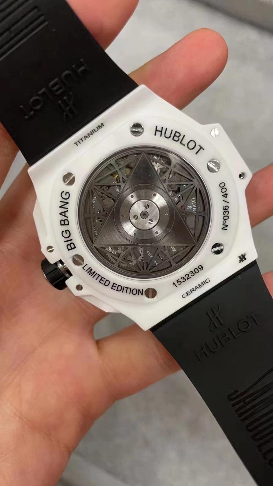 Hublot Sang Bleu Beyaz Seramik Mekanizma