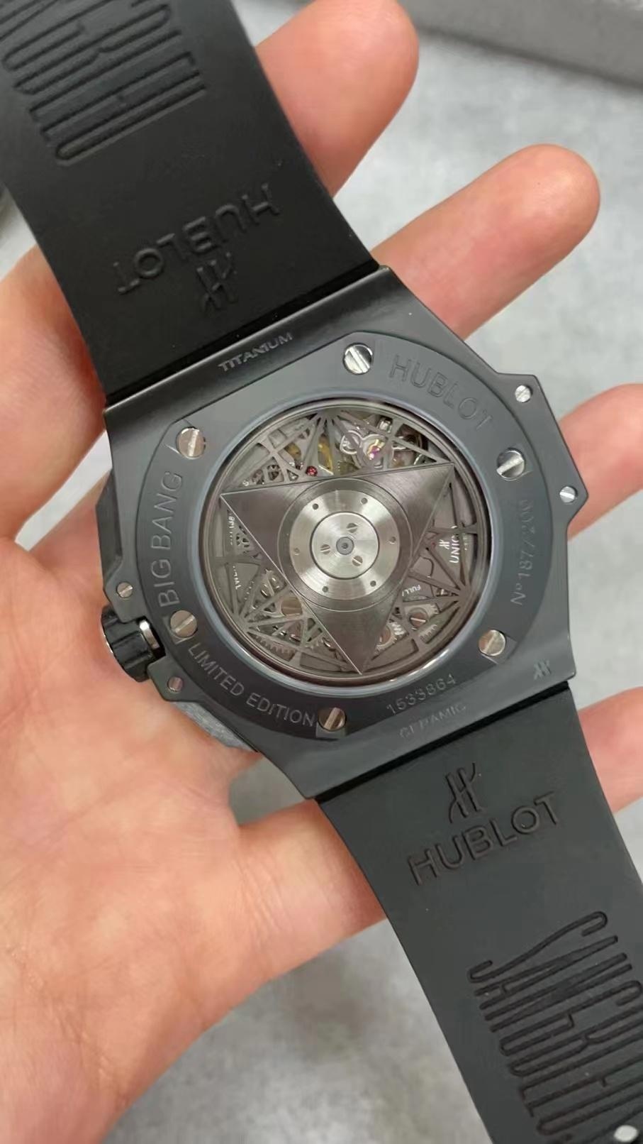 Hublot Sang Bleu Siyah Seramik Mekanizma