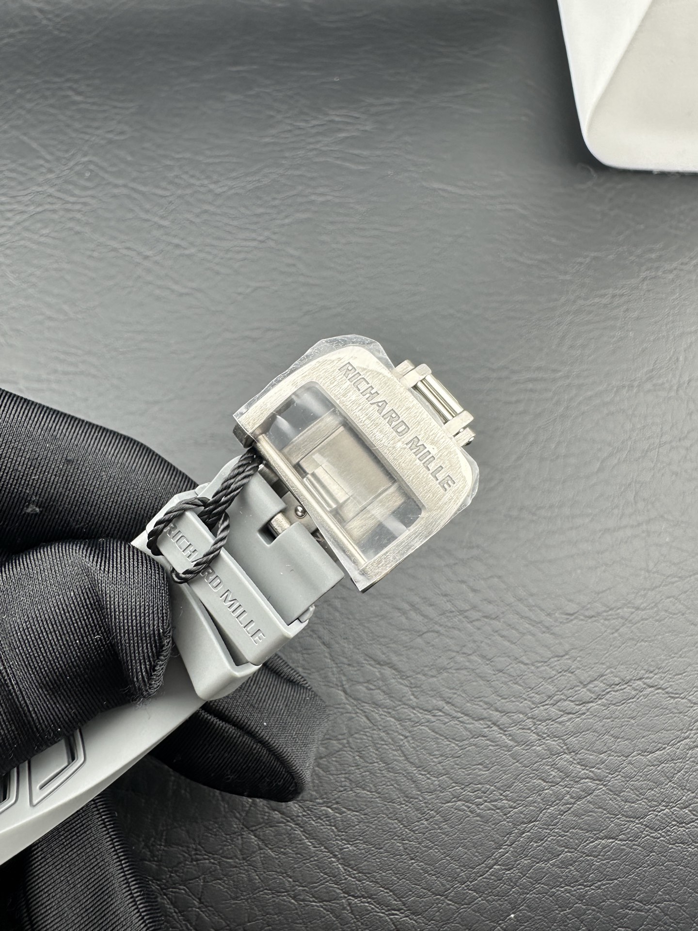 ZF Factory 2025 öne çıkan model! Piyasanın en üst donanımlı Richard Mille RM-055 "Full Gray" Bubba Watson özel serisi (titanyum karbür) satışa sunuldu — 37. fotoğraf