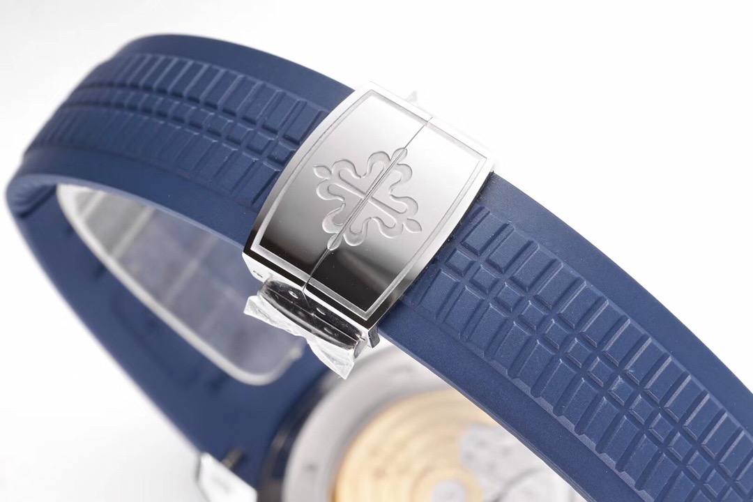 ZF Factory 2026 Şiddetle Tavsiye | Piyasanın Zirvesindeki Model: Patek Philippe Aquanaut V3 (ZF El Bombası) — 9. fotoğraf