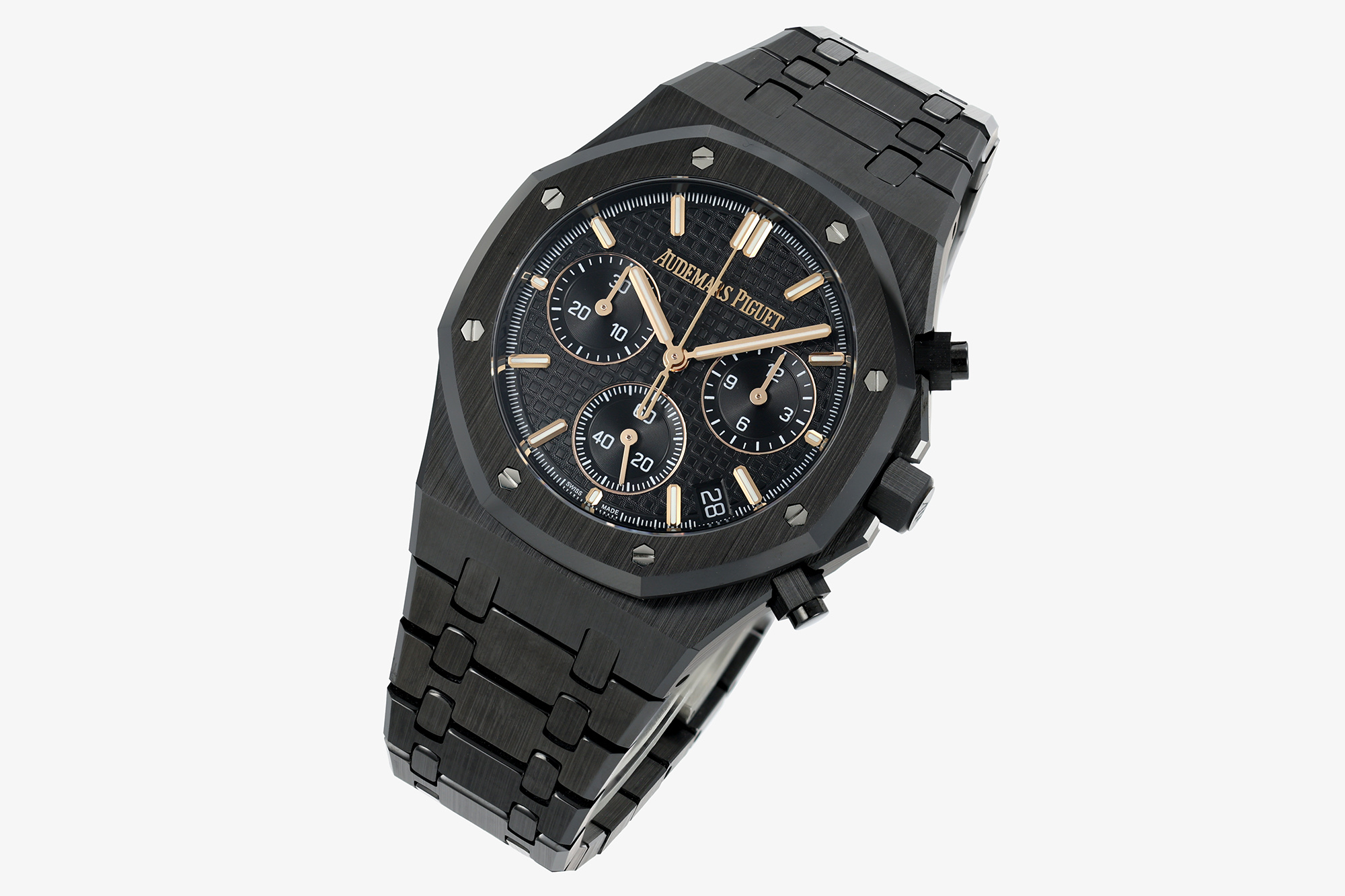 ZF Factory 2026'nın iddialı modeli | Audemars Piguet Royal Oak 26240CE tam siyah seramik Darth Vader — 3. fotoğraf