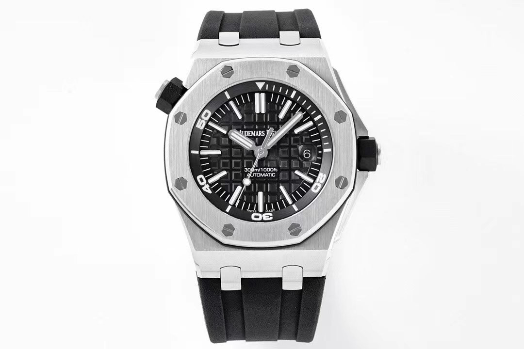 ZF Factory Audemars Piguet 15703 orijinalinden ayırt edilir mi? İşçiliği JF Factory ile boy ölçüşebilir mi? — 1. fotoğraf