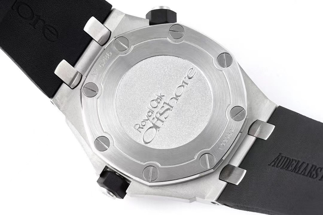 ZF Factory Audemars Piguet 15703 orijinalinden ayırt edilir mi? İşçiliği JF Factory ile boy ölçüşebilir mi? — 12. fotoğraf