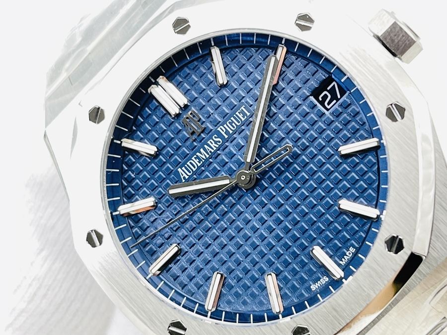 ZF Factory Audemars Piguet Royal Oak 15500 V2 versiyonu "çelik" kralın tacını koruyarak yayında — 10. fotoğraf