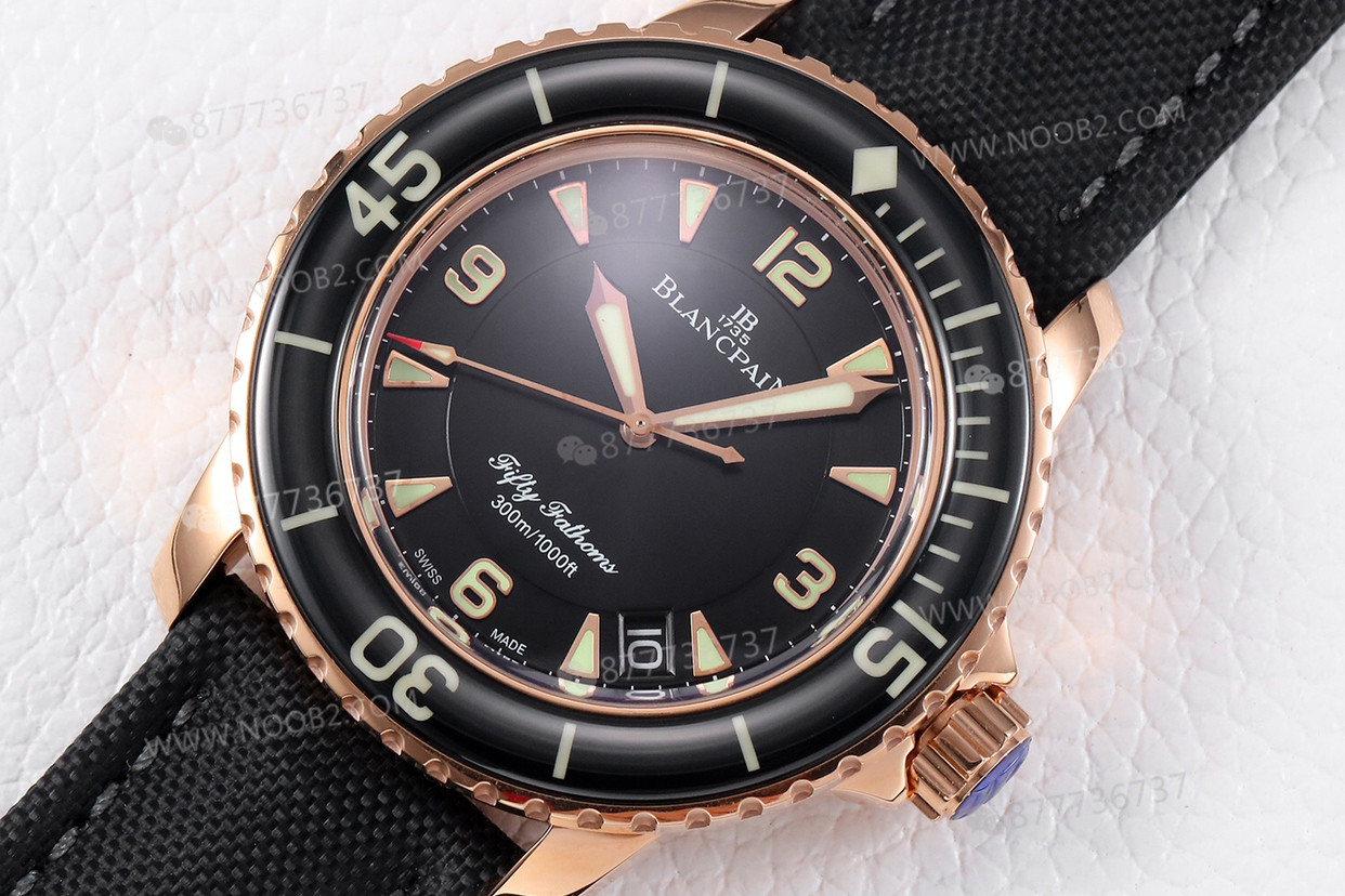 ZF Factory Blancpain Fifty Fathoms 5015 rose gold replika saatin rengi solar mı? — 2. fotoğraf