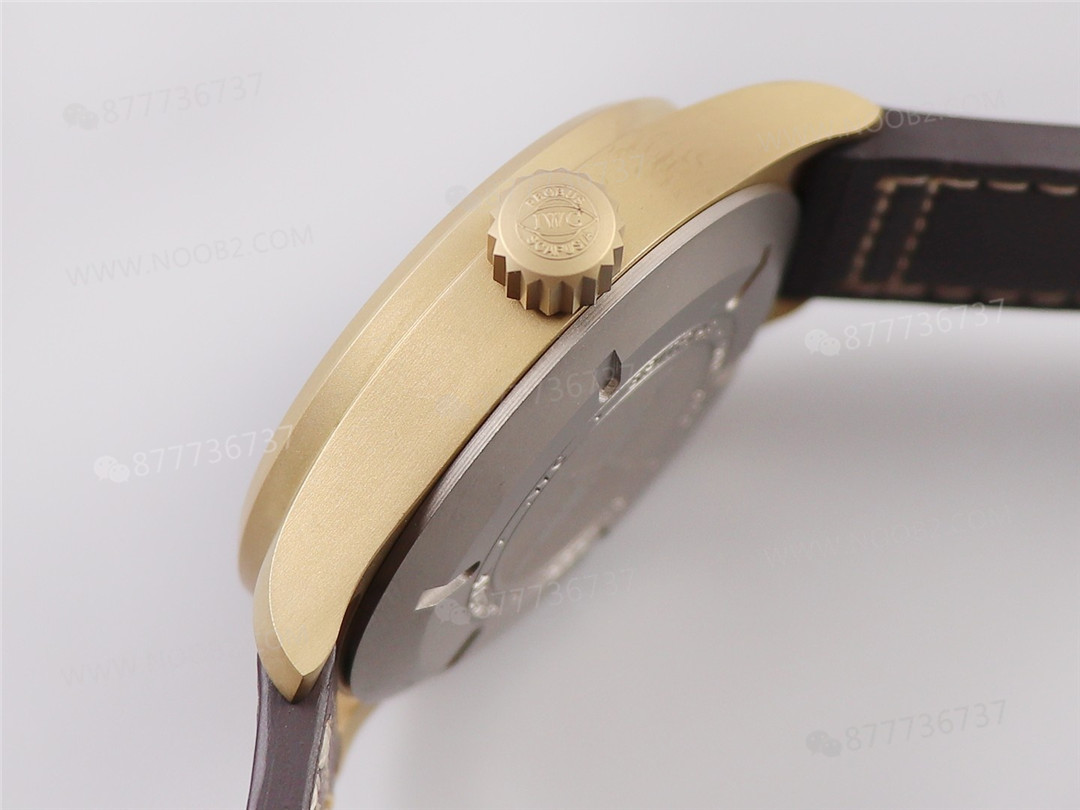 ZF Factory IWC Bronz Spitfire UTC Özel Sürüm Saatin İşçilik İncelemesi — 7. fotoğraf