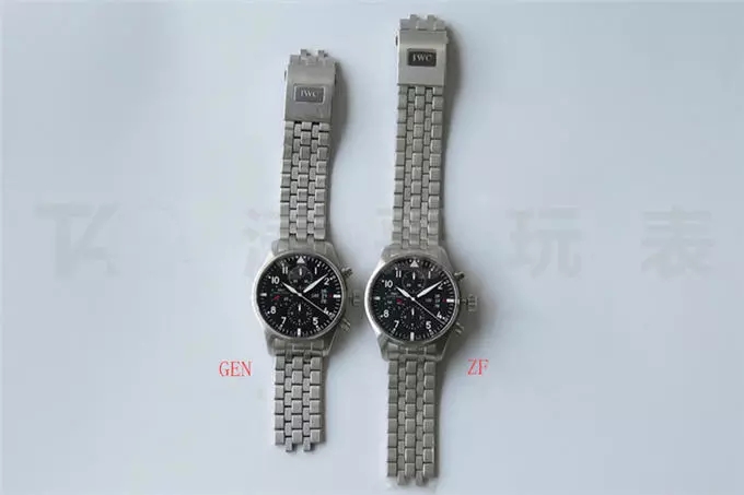 ZF Factory IWC Pilot serisi IW377704 Le Petit Prince özel versiyon kronograf replika saat gerçek-replika karşılaştırması ve orijinal incelemesi — 4. fotoğraf