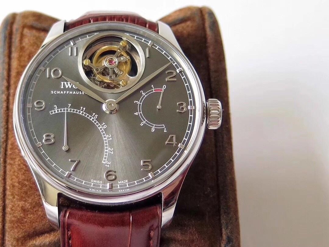 ZF Factory IWC Portugieser 12 Pozisyon Tourbillon Flyback Takvim Gerçek Güç Rezervi Göstergesi 44 mm Replika Saat İncelemesi — 24. fotoğraf