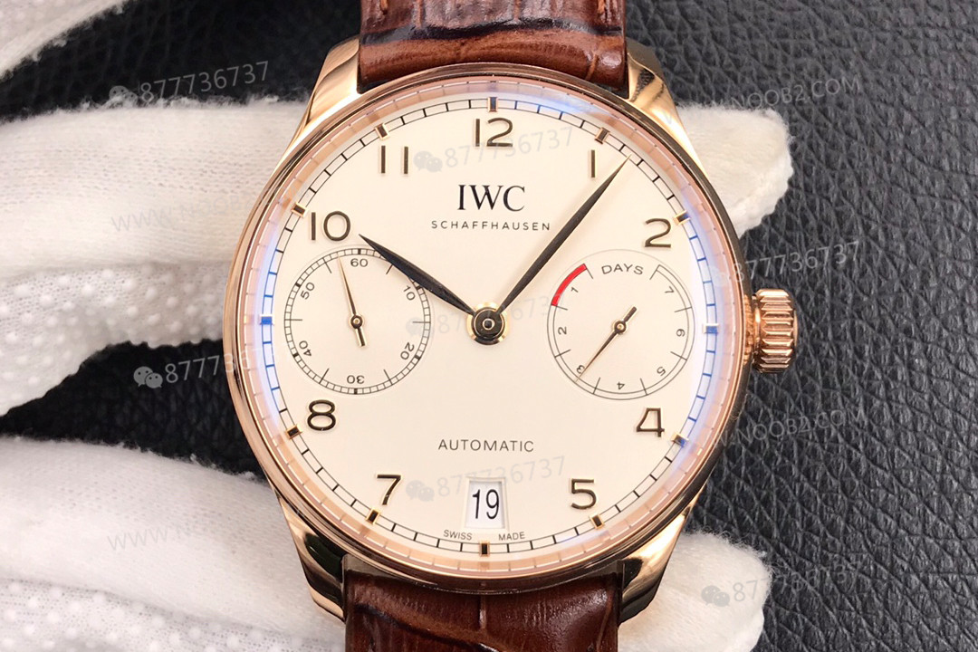 ZF Factory IWC Portugieser 7 Gün V5 Rose Gold işçiliği ilk bakışta belli olur mu? — 1. fotoğraf