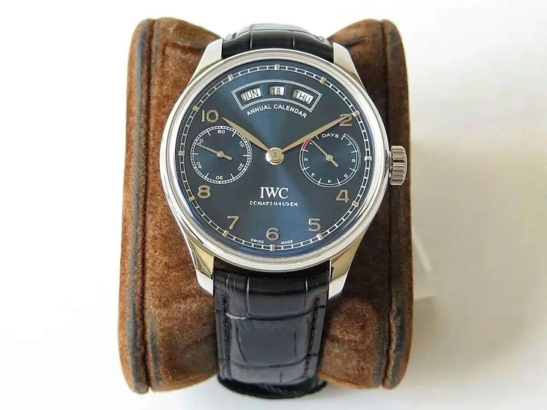 ZF Factory IWC Portugieser Yıllık Takvim Kol Saati İnceleme ve Değerlendirmesi — 1. fotoğraf