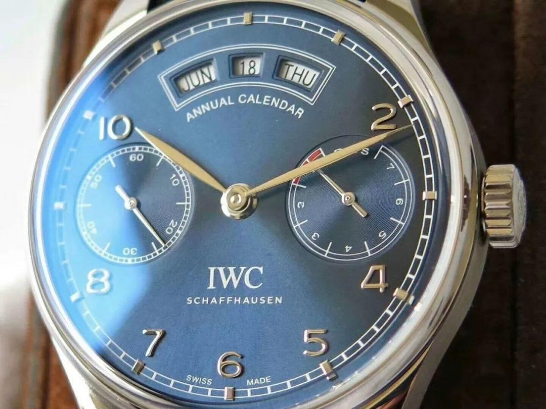 ZF Factory IWC Portugieser Yıllık Takvim Kol Saati İnceleme ve Değerlendirmesi — 5. fotoğraf