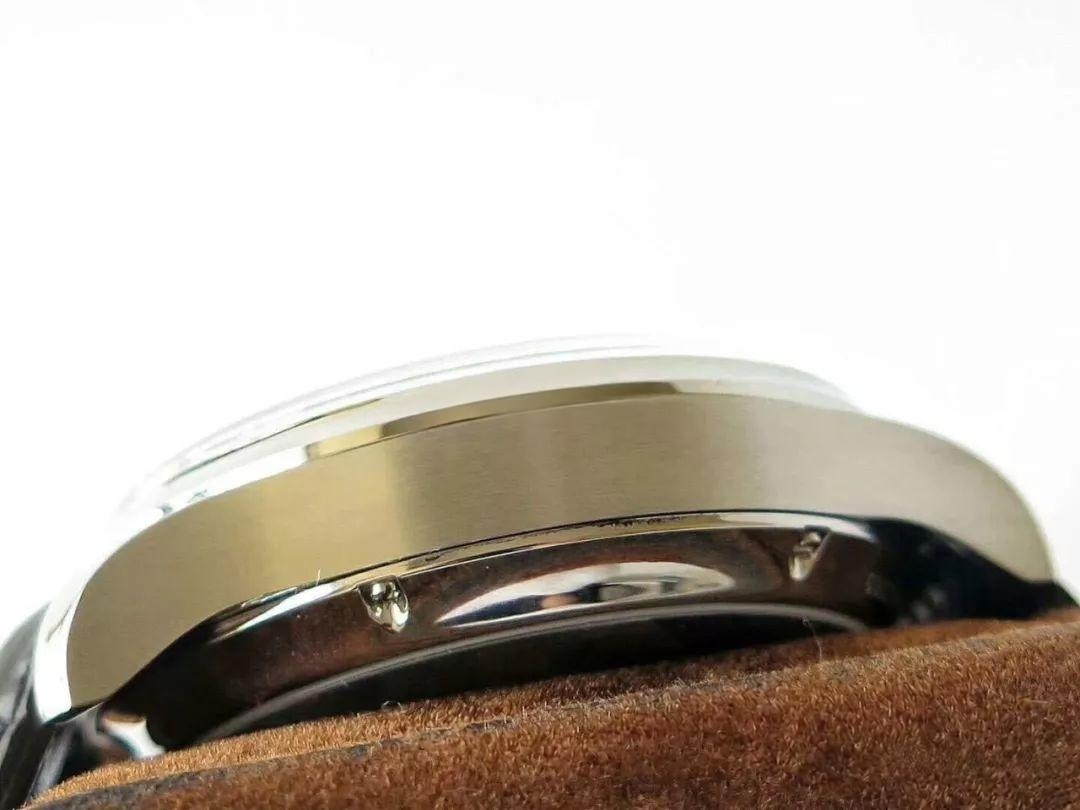 ZF Factory IWC Portugieser Yıllık Takvim Kol Saati İnceleme ve Değerlendirmesi — 7. fotoğraf