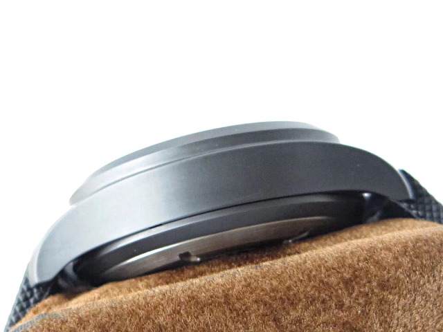ZF Factory Replika IWC Top Gun Miramar IW389001 ve IW389002 Seramik Saatler Yayınlandı — 7. fotoğraf