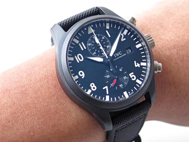 ZF Factory Replika IWC Top Gun Miramar IW389001 ve IW389002 Seramik Saatler Yayınlandı — 10. fotoğraf