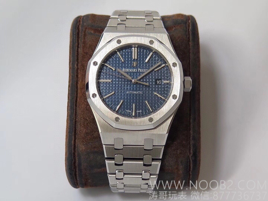 ZF Factory resmi sitesi: Yeni Audemars Piguet Royal Oak 15500 replika saat nasıl? AP 15400 ile karşılaştırıldığında ne fark var? — 3. fotoğraf