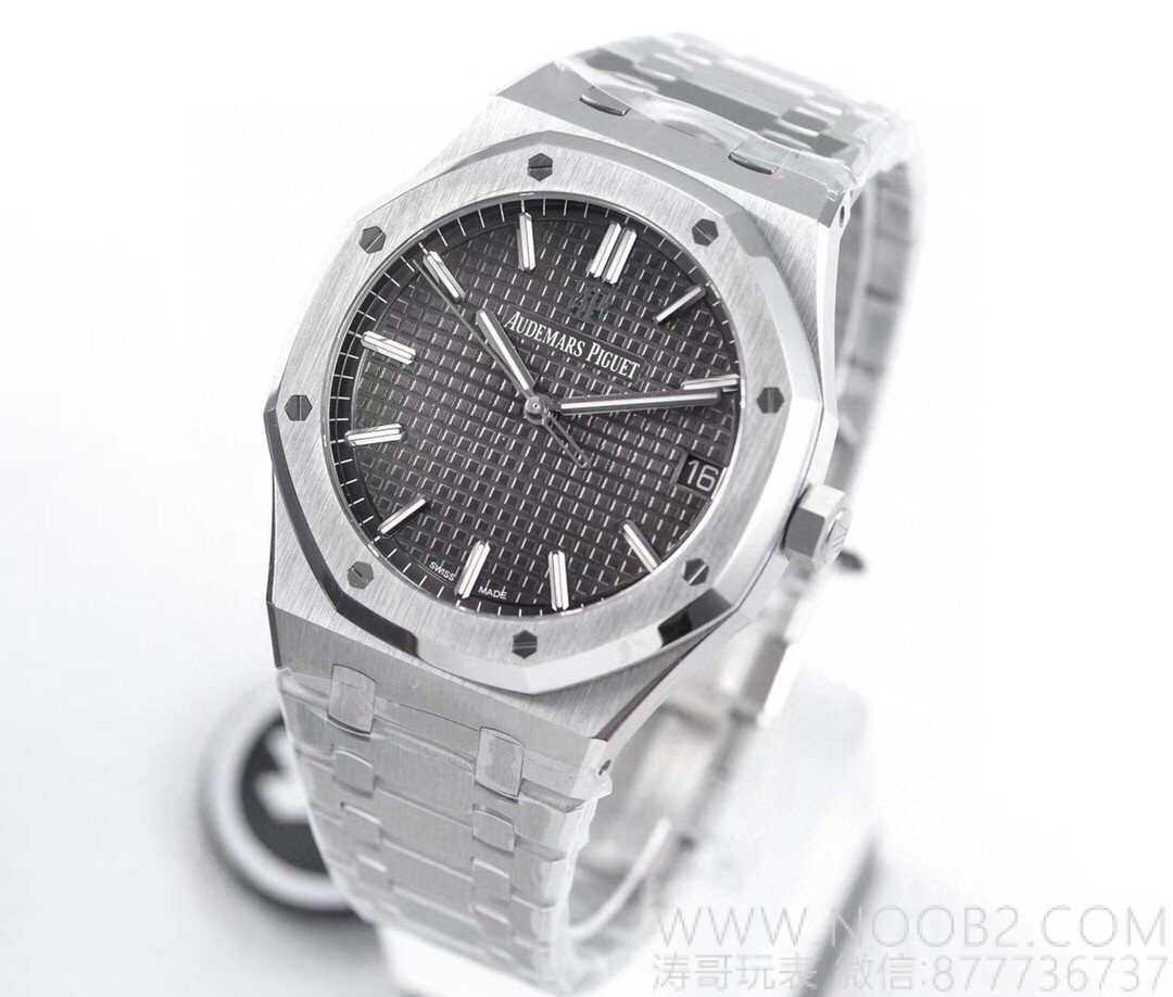 ZF Factory resmi sitesi: Yeni Audemars Piguet Royal Oak 15500 replika saat nasıl? AP 15400 ile karşılaştırıldığında ne fark var? — 22. fotoğraf