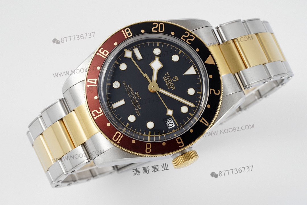 ZF Factory Tudor Black Bay GMT sasparilla bezelli M79833 ilk bakışta replika olduğu anlaşılır mı? — 4. fotoğraf