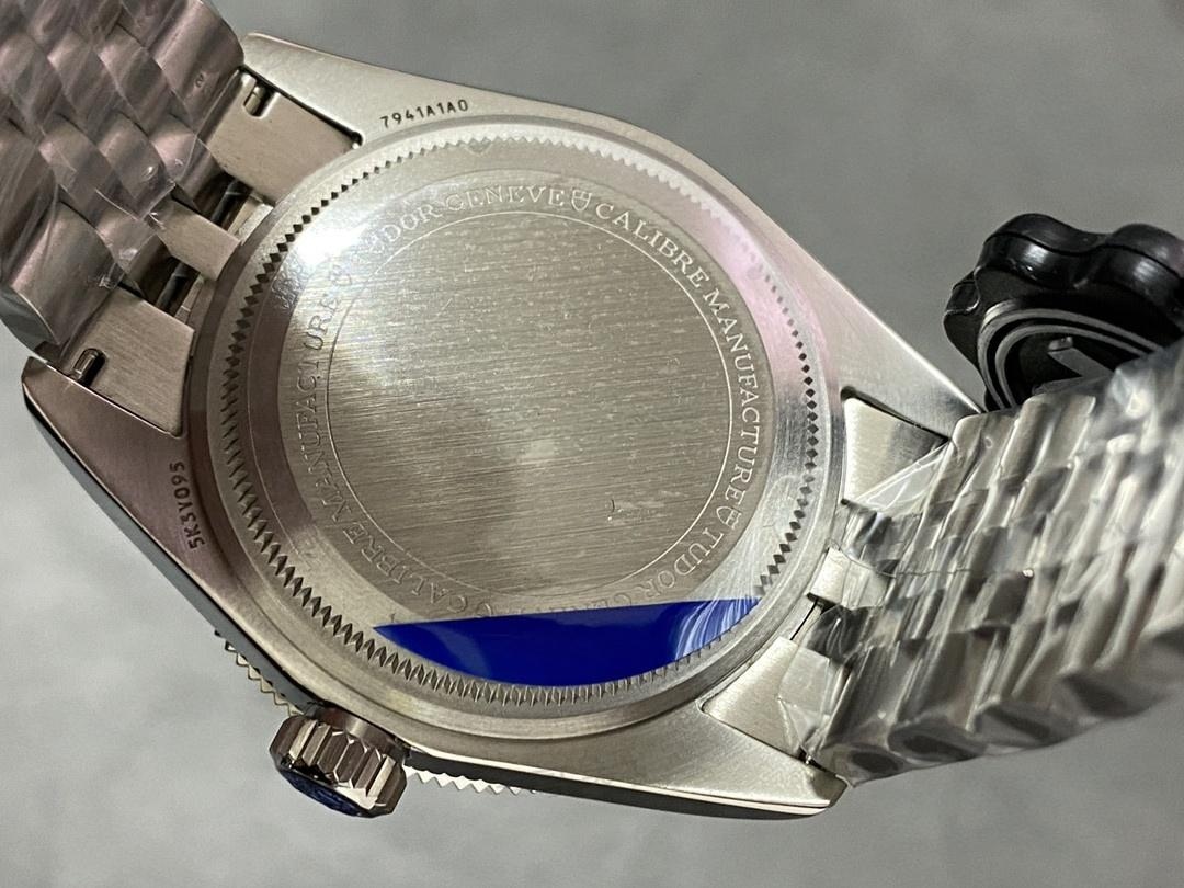 ZF Factory Tudor Black Bay M7941A Kırmızı Kalkan işçilik açısından her yönden iyi mi? — 7. fotoğraf