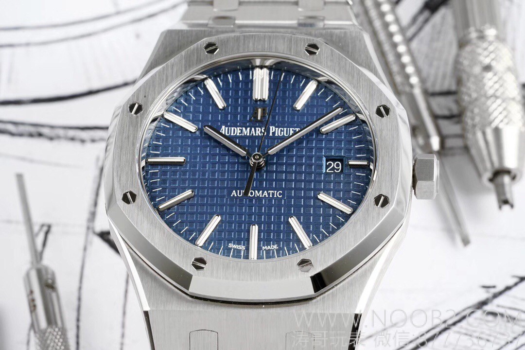 Z+f gerçekten ZF Factory mı? İşçilik detayları nasıl? JF Audemars Piguet 15400 ile karşılaştırınca hangi replika daha iyi? — 5. fotoğraf