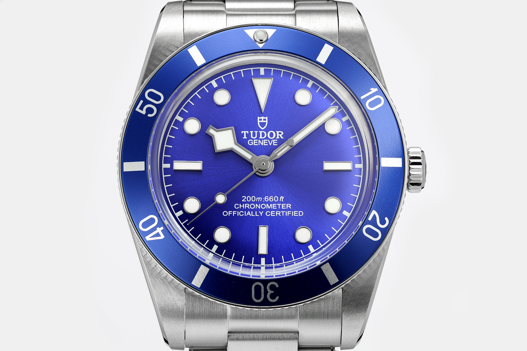 ZF özenli replika | Tudor Black Bay 54 M79000: Zamanla olgunlaşan retro klasik, bileğinizde sade ama etkileyici bir duruş — 5. fotoğraf