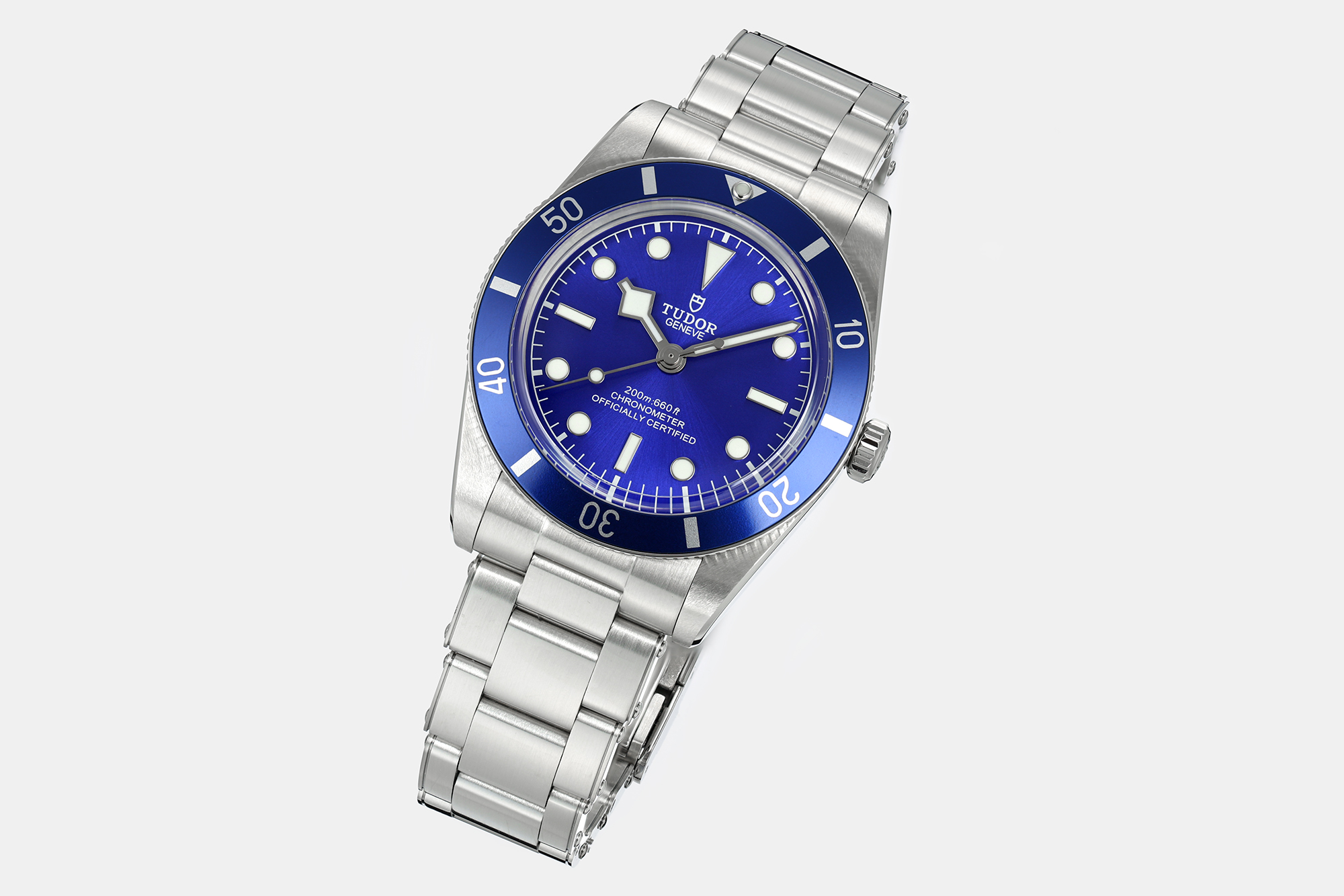 ZF özenli replika | Tudor Black Bay 54 M79000: Zamanla olgunlaşan retro klasik, bileğinizde sade ama etkileyici bir duruş — 9. fotoğraf