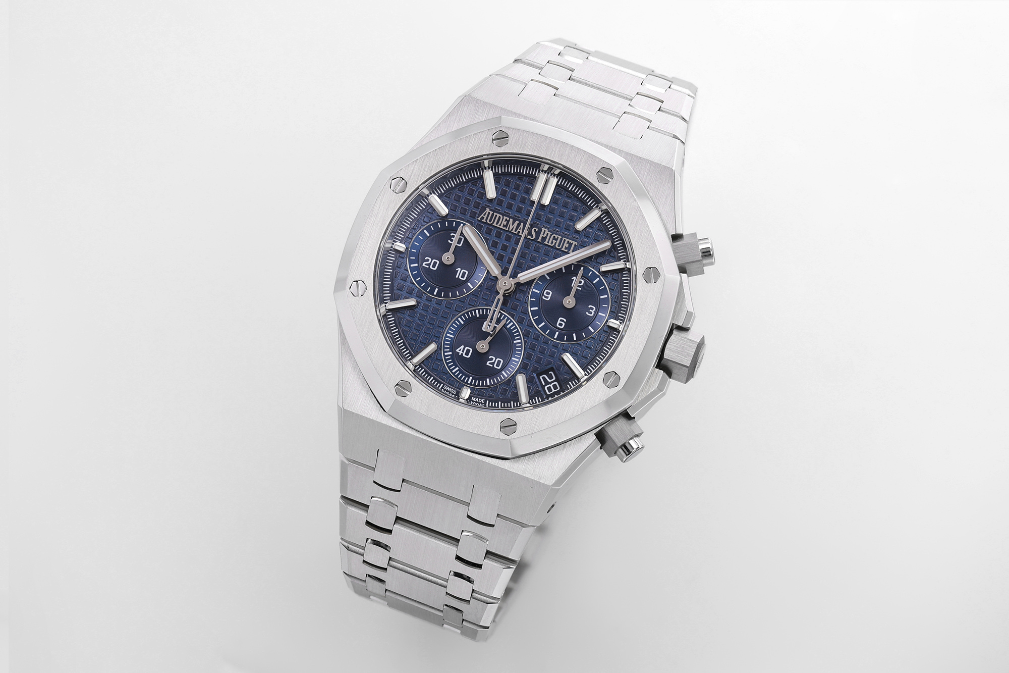 ZF Yeni Ürün | Zamanla Olgunlaşan, Keskin Hatlarında Gizli Güç — Audemars Piguet Royal Oak 26240 — 21. fotoğraf