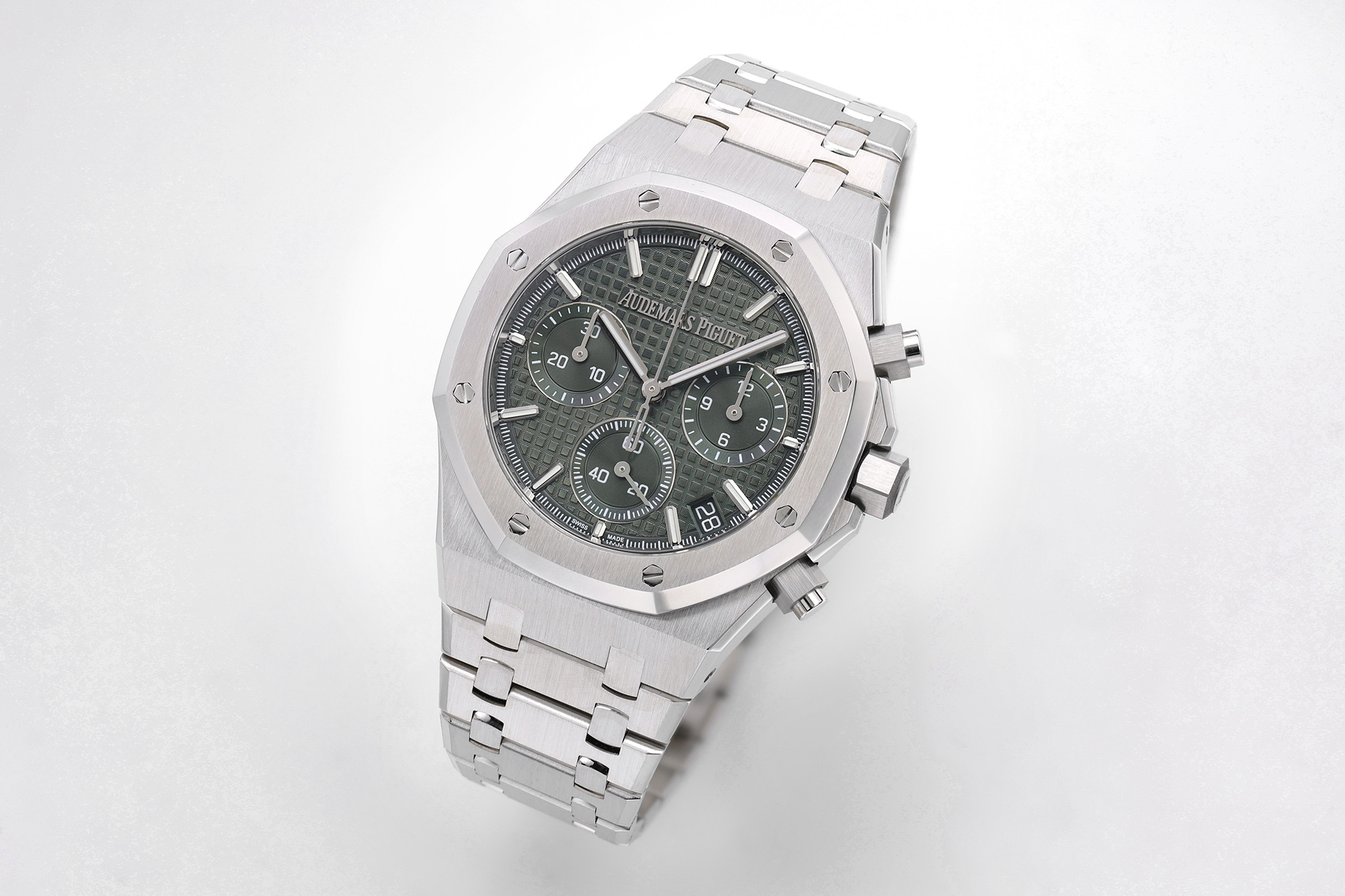 ZF Yeni Ürün | Zamanla Olgunlaşan, Keskin Hatlarında Gizli Güç — Audemars Piguet Royal Oak 26240 — 30. fotoğraf