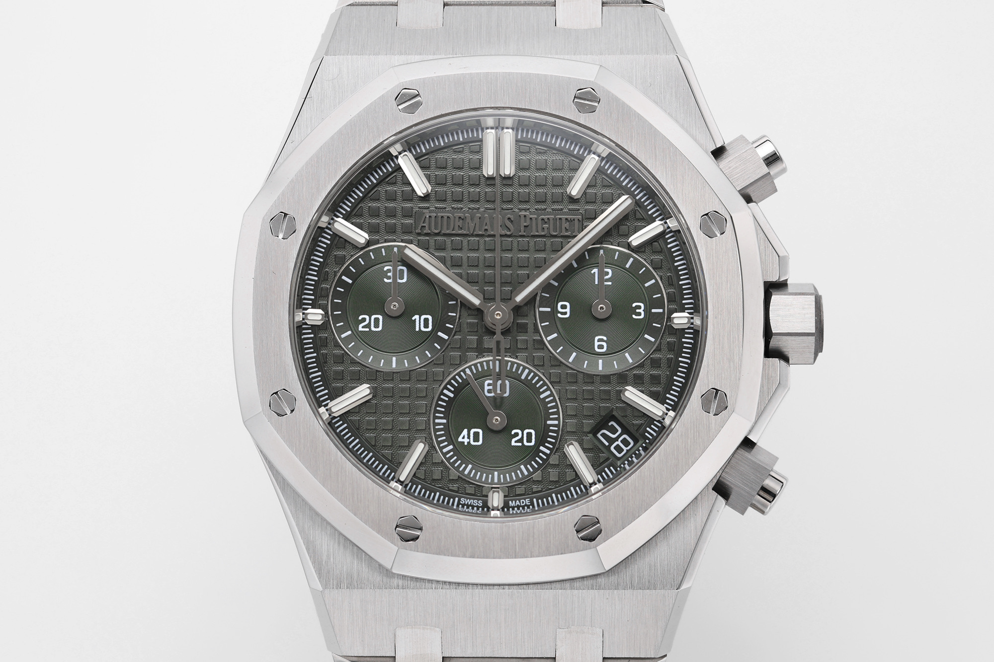 ZF Yeni Ürün | Zamanla Olgunlaşan, Keskin Hatlarında Gizli Güç — Audemars Piguet Royal Oak 26240 — 31. fotoğraf