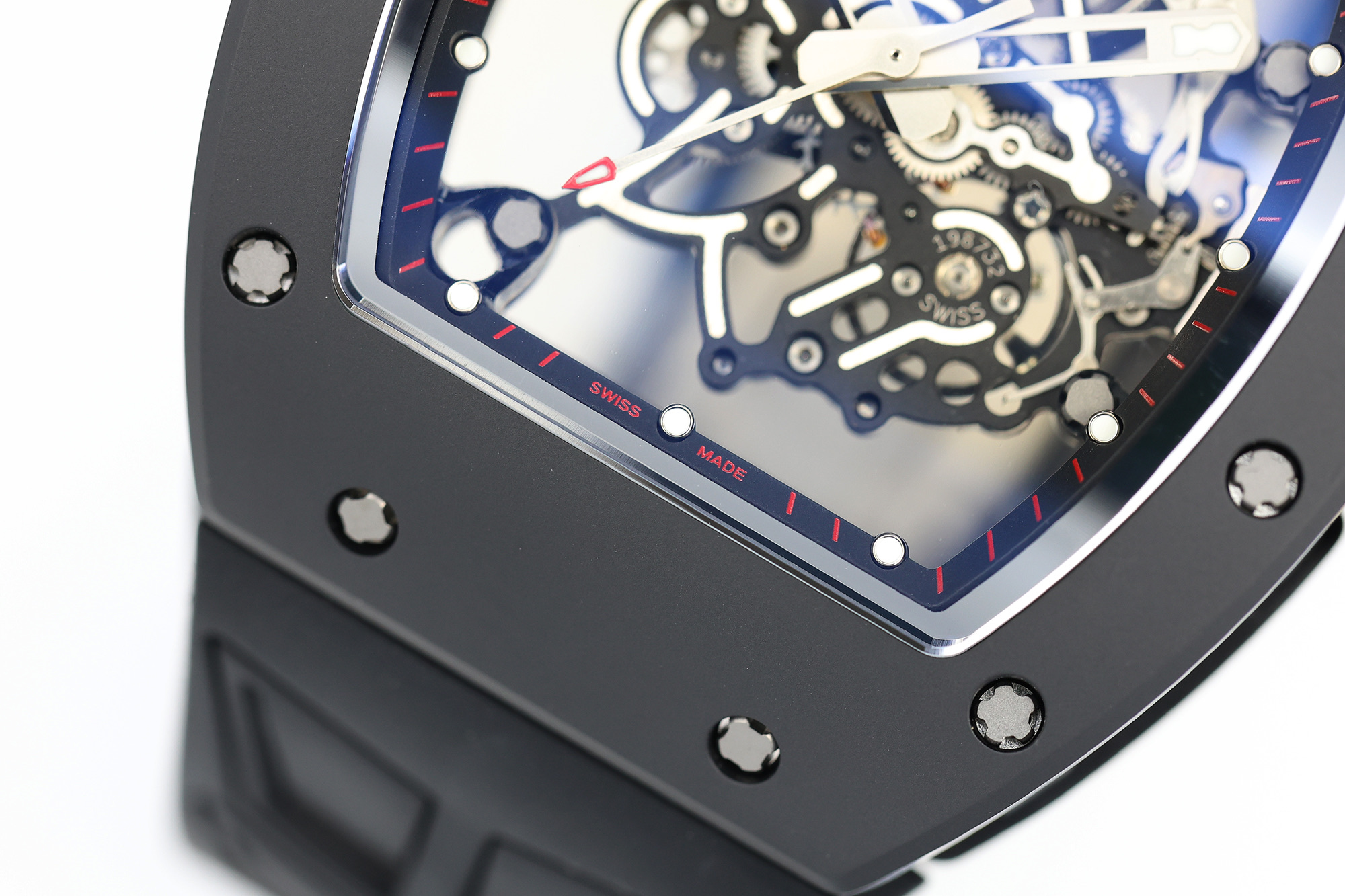 ZF.factory2026 öne çıkan model | Piyasanın en üst donanımlı Richard Mille RM-055 V3 versiyonu siyah seramik spor kol saati, sert bilek estetiğini yansıtıyor! — 7. fotoğraf