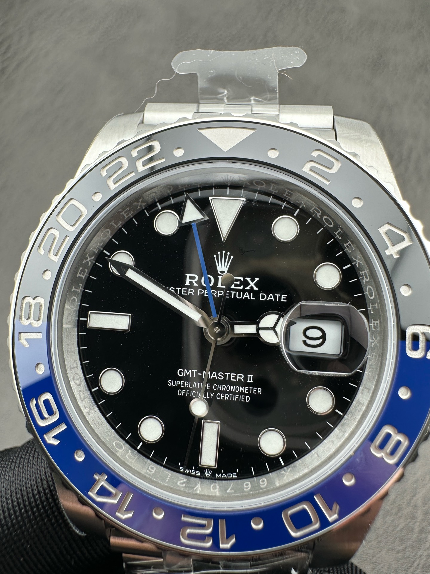 Zirvede replika! VS 2025 Rolex GMT Greenwich kola bezel görkemli şekilde geliyor — 5. fotoğraf