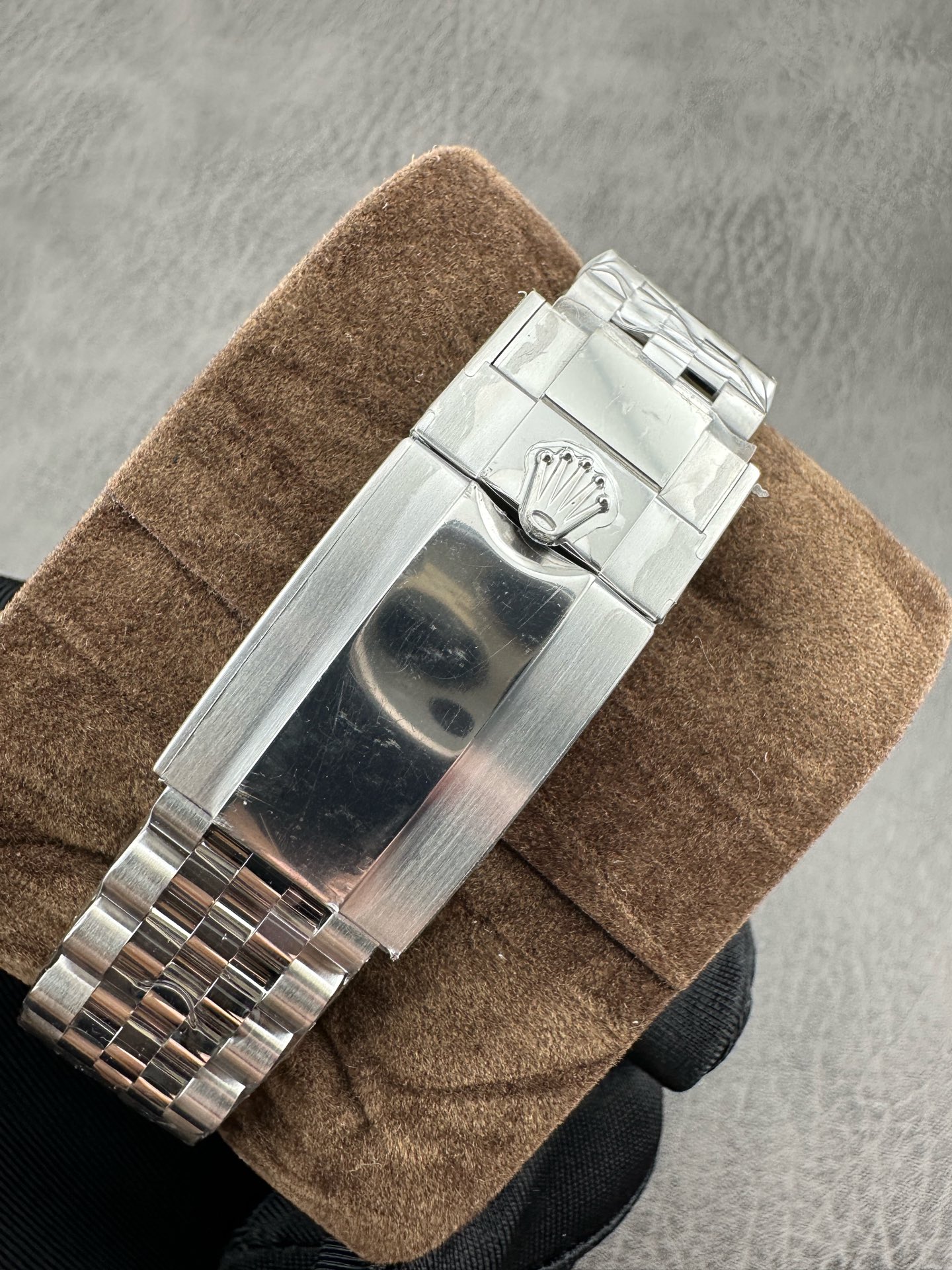Zirvede replika! VS 2025 Rolex GMT Greenwich kola bezel görkemli şekilde geliyor — 17. fotoğraf